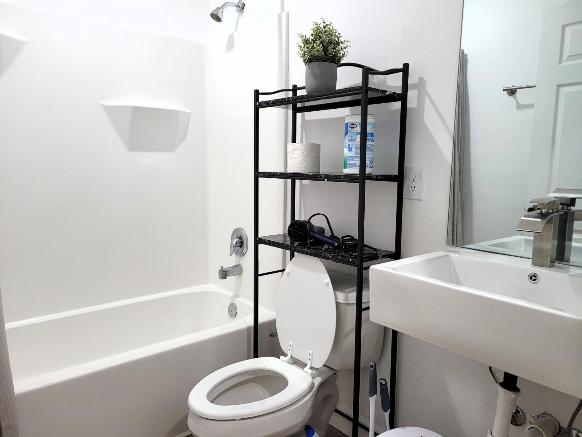 One Room In A Renovated Duplex House Near Fsu 탤러해시 외부 사진