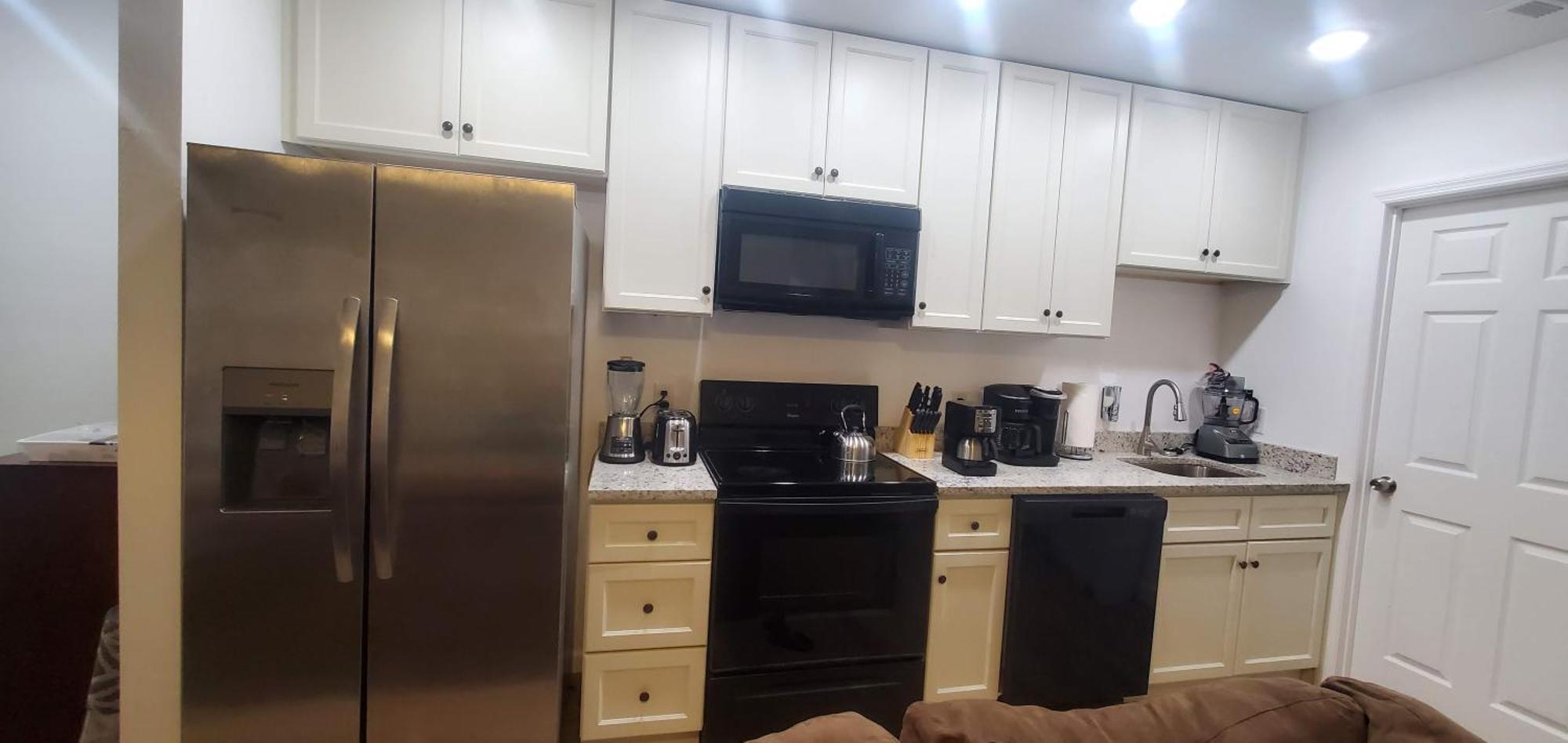 One Room In A Renovated Duplex House Near Fsu 탤러해시 외부 사진